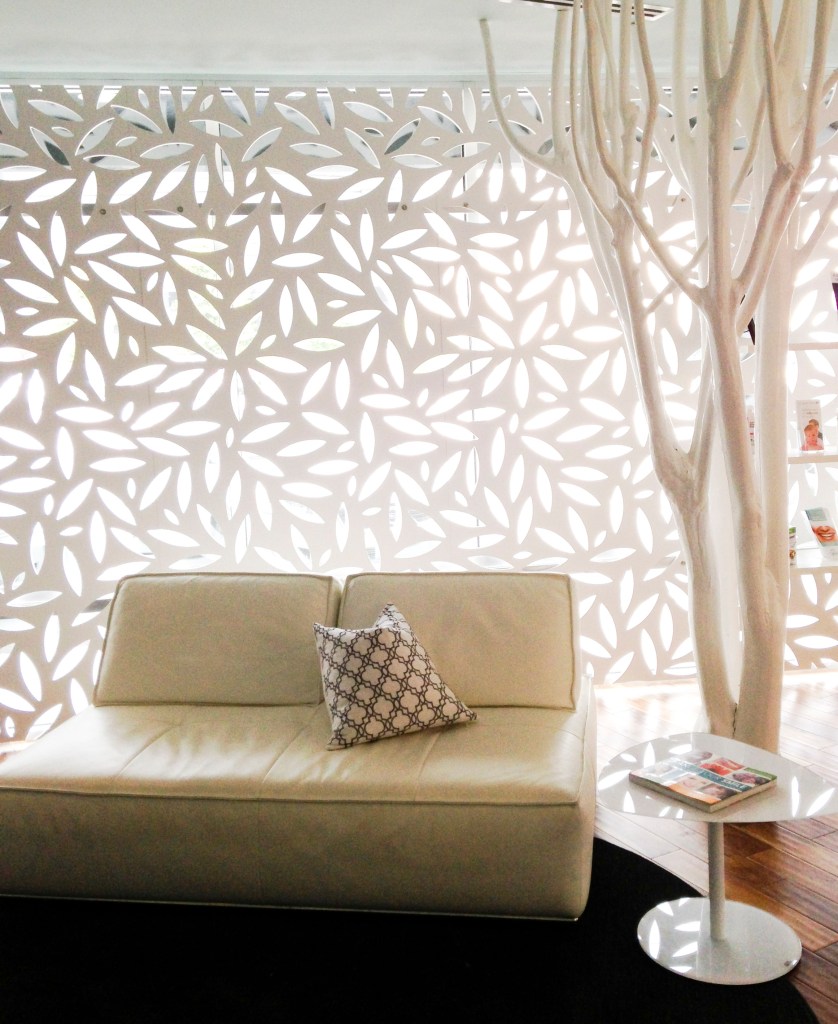 More seating.  More priiittty.