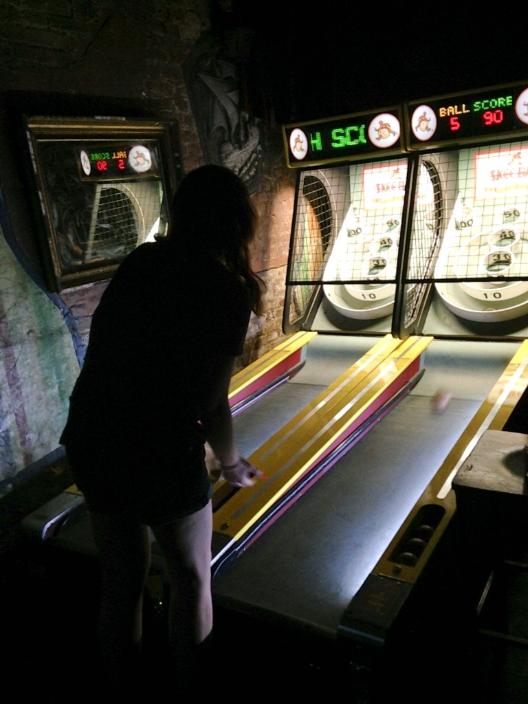 And then beat everyone's ass in skeeball because I'm from the Dirty Myrt and that's what we do.  That's @Megurbani losing with dignity and poise.